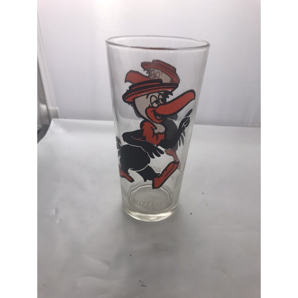 Vintage 1973 Pepsi Beaky Buzzard Glass Warner Bros Looney Tunes Collector